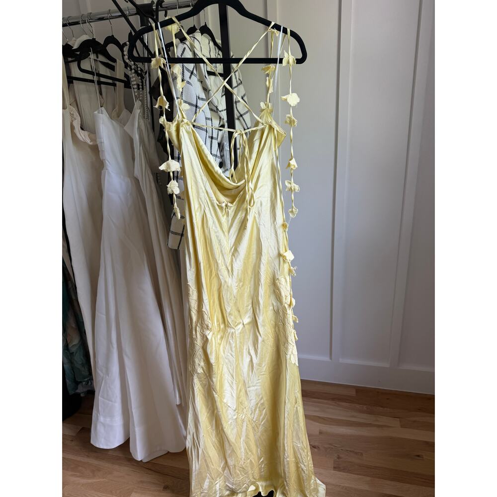 NBD Inaya Gown in Butter Yellow - Picture 15 of 16